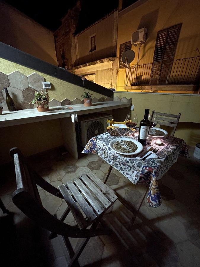 Ragusa Exclusive Flat With Terrace & Bbq Εξωτερικό φωτογραφία