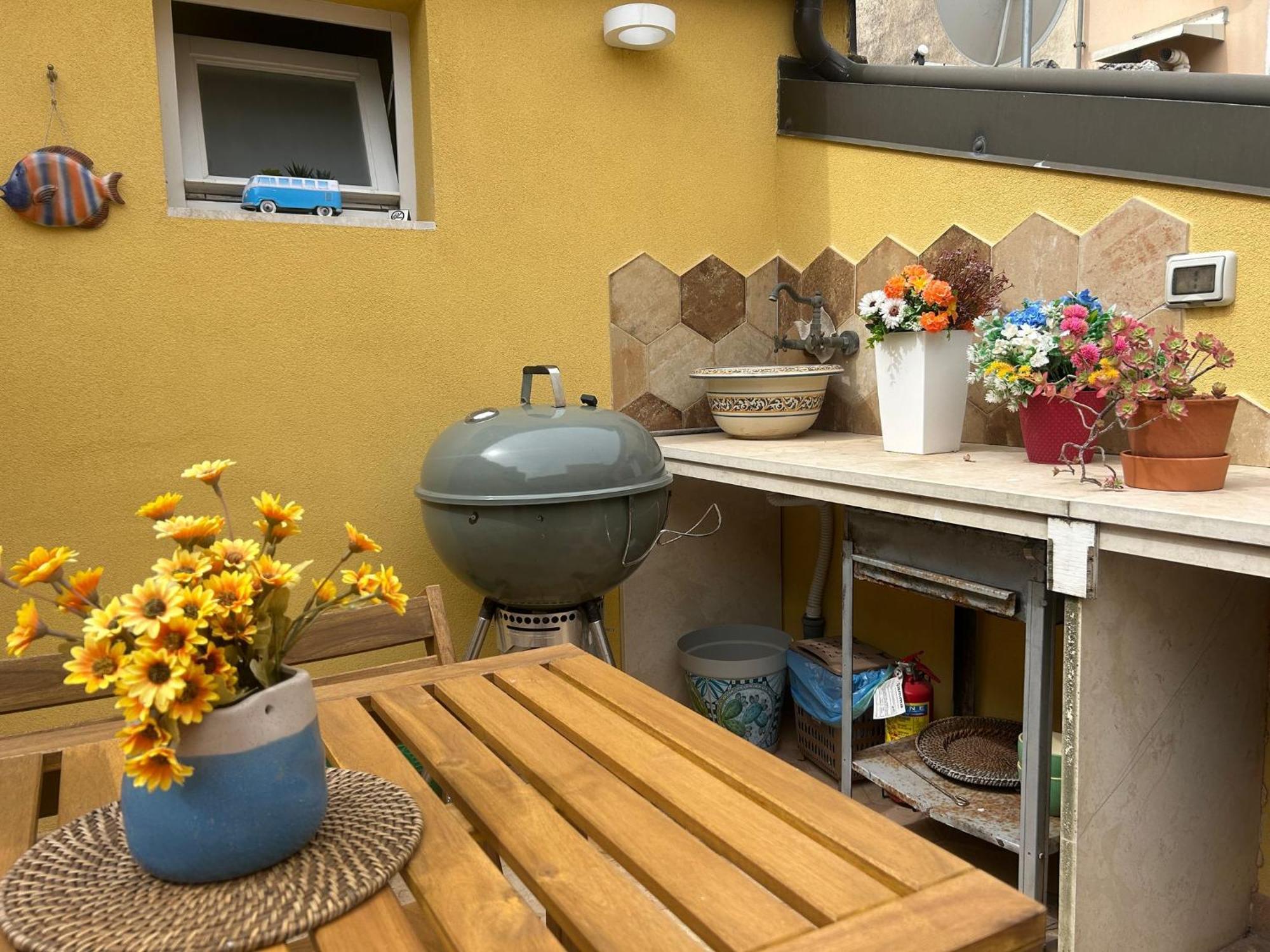 Ragusa Exclusive Flat With Terrace & Bbq Εξωτερικό φωτογραφία